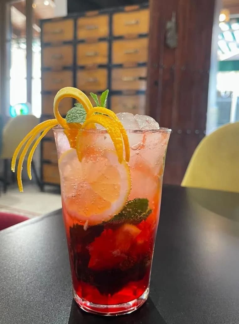 Red Mojito — Marchan Park, Tanger